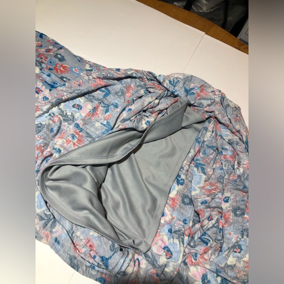 LC Lauren Conrad Floral Maxi Dress Size Medium - Picture 3 of 7